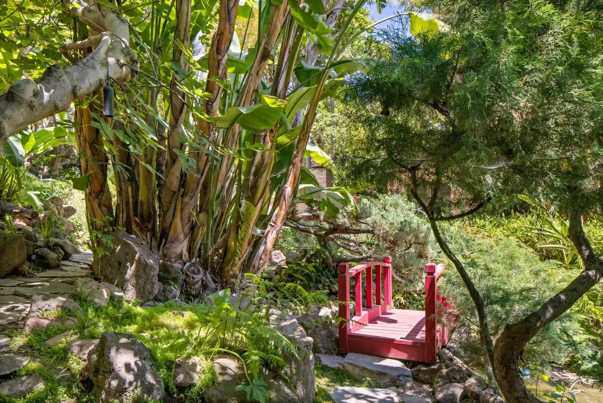 Maison Du Soleil — view 44